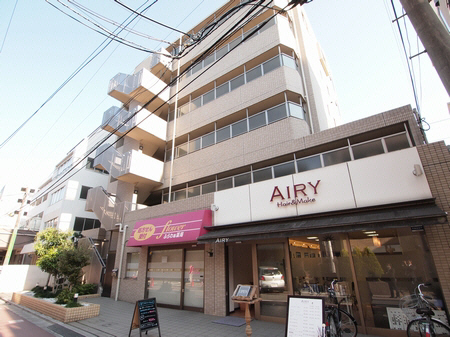 建物外観　駅から徒歩3分のオートロック付きマンション！