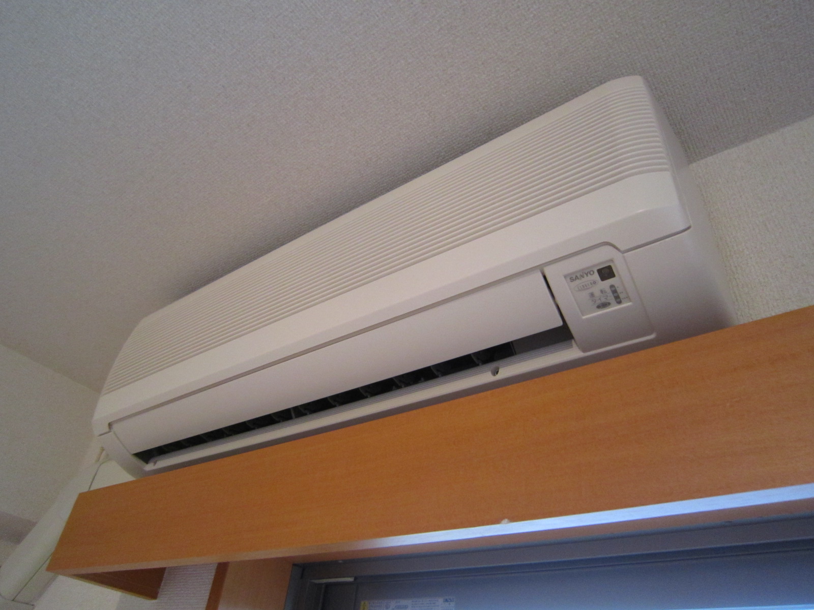 その他設備　洋室エアコン