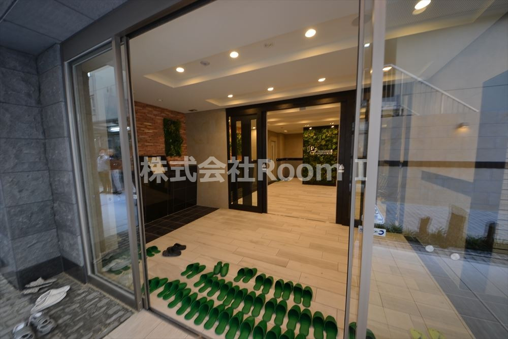 エントランス　毎日通るエントランスはこのようになっています