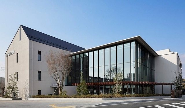 図書館　蔦屋書店多賀城市立図書館（図書館）まで510m