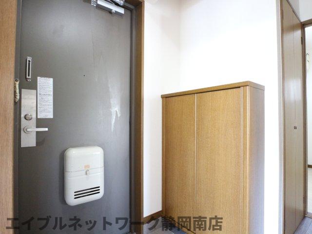 玄関　ゆったりとした玄関です