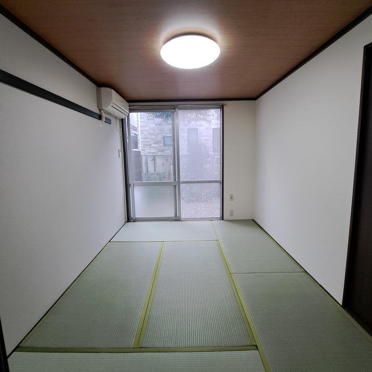ステージ小金井本町の居間写真