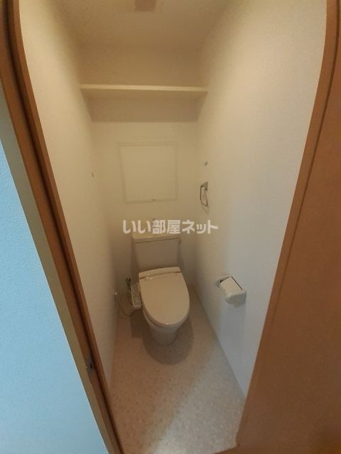 【名藤ビルのトイレ】