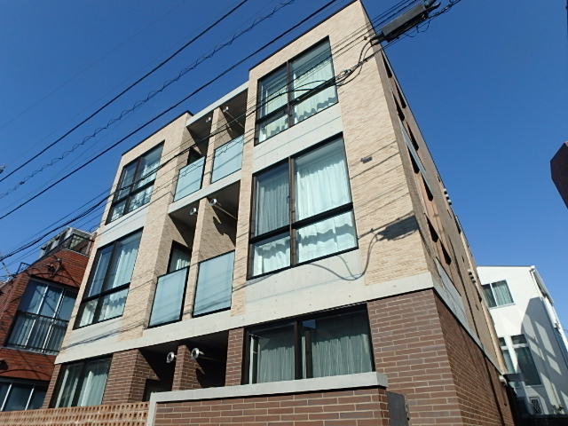 豊島区高松のマンションの建物外観