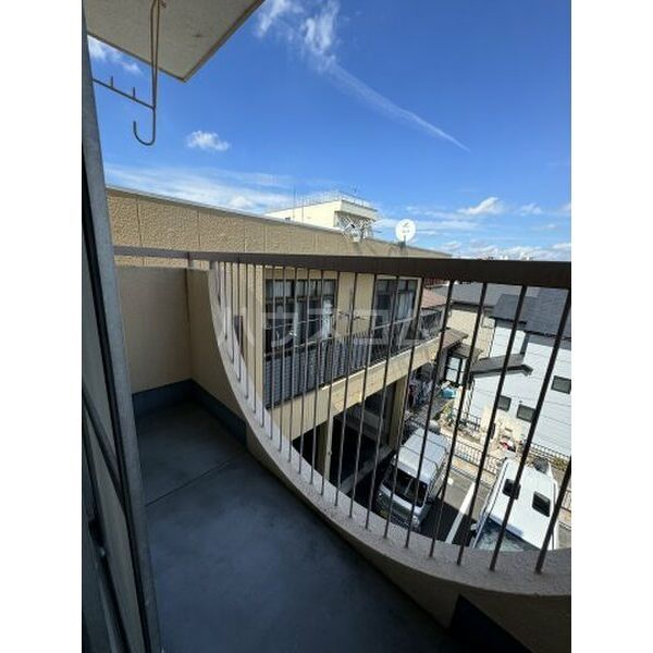 【名古屋市名東区香坂のマンションの眺望】