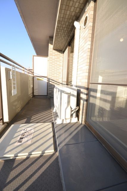 バルコニー　画像反転