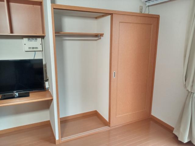収納　※同タイプ部屋の写真です。