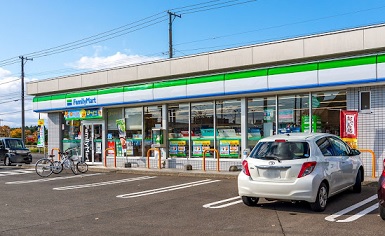 コンビニ　ファミリーマート札幌厚別東5条店（コンビニ）まで460m