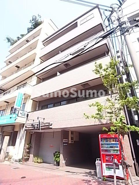 神戸市灘区岩屋北町のマンションの建物外観