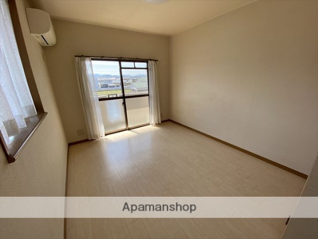 SANロイヤル_内装_0