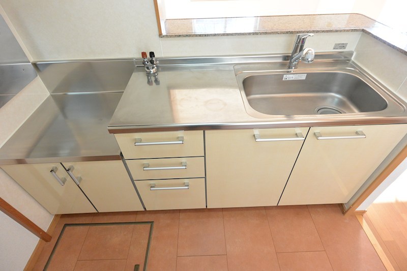 キッチン　2口ガスコンロ設置可能