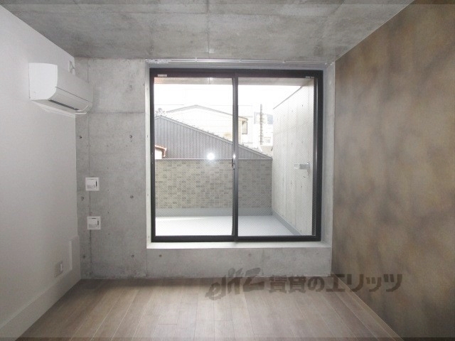 居室・リビング　洋室