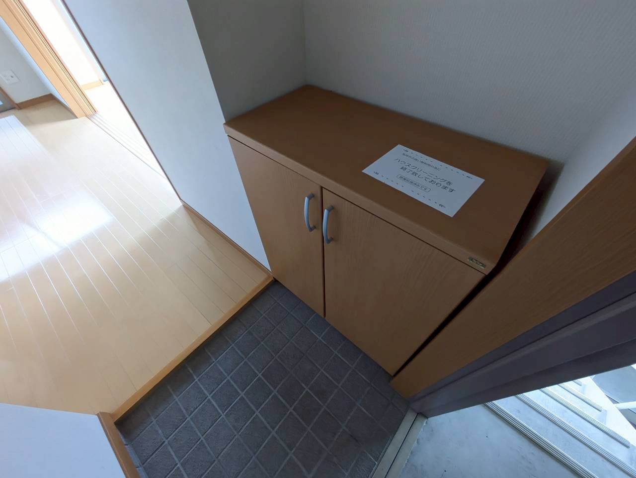 玄関　2025年10月撮影※現況を優先します。