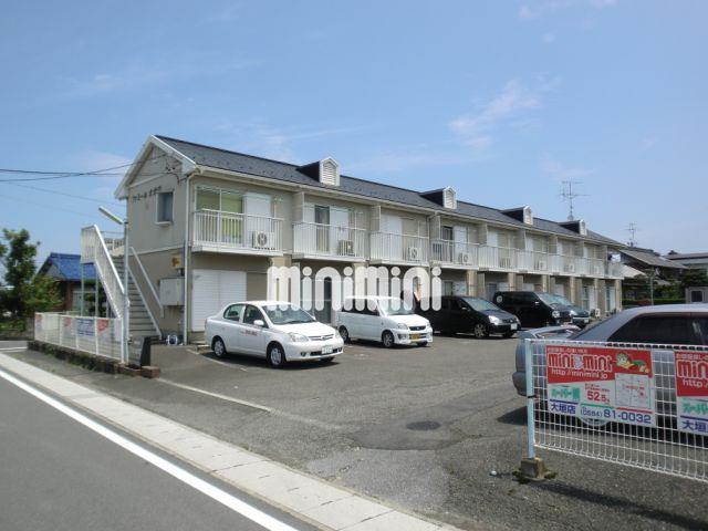 建物外観　清楚な白を貴重とした２色使いの外観