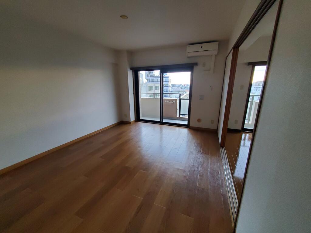 その他部屋・スペース　同タイプ別室の写真となります。