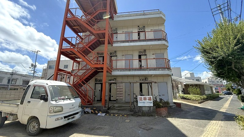 建物外観　ハイツ那岐