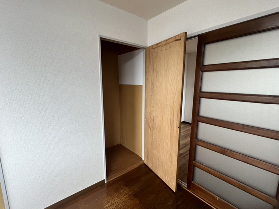 収納　リフォーム前