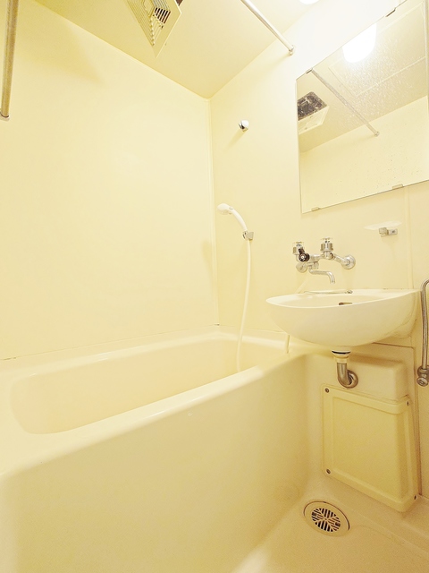 バス・シャワールーム　浴室