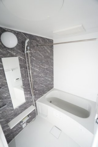 バス・シャワールーム　※同物件の写真です。