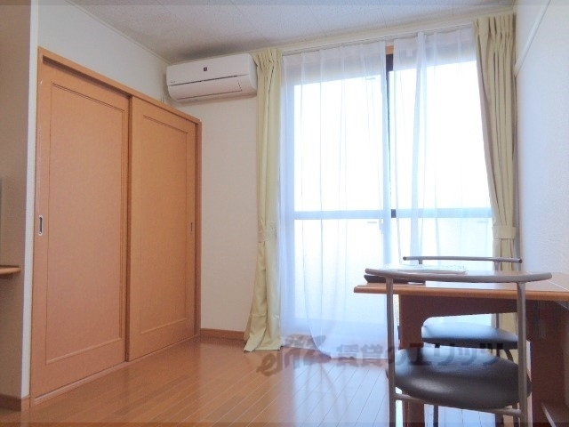 居室・リビング　居室