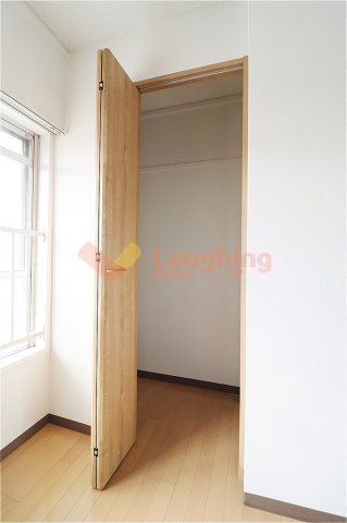 収納　ちょっとした収納スペースも充実しています※別号室の写真になり