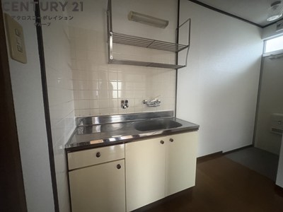 キッチン　収納スペース豊富なキッチンです。