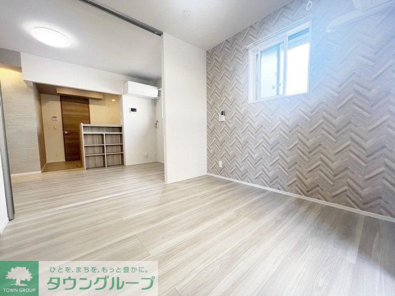 居室・リビング　エントランス