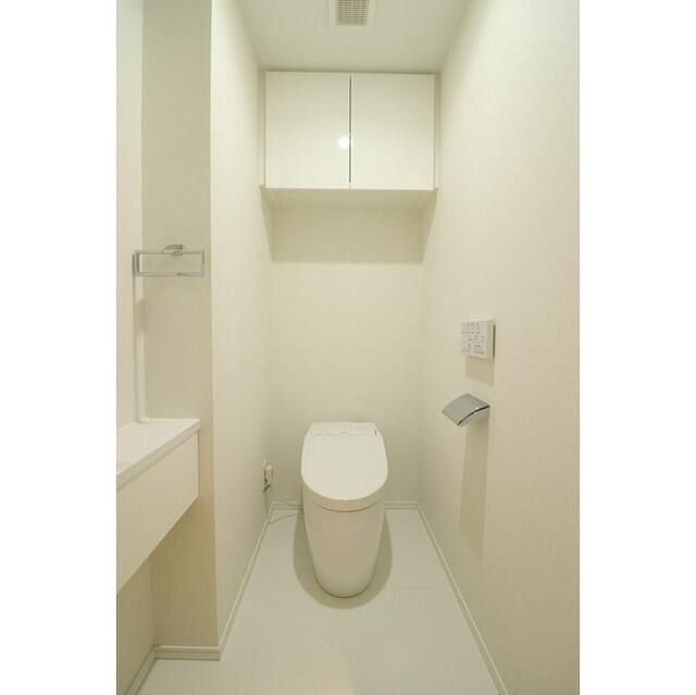 トイレ　トイレもきれいです