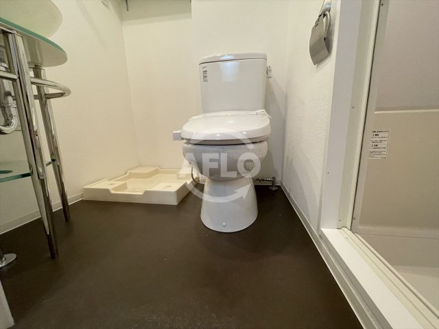 洗面設備　SERENiTE本町エコート　洗面脱衣所