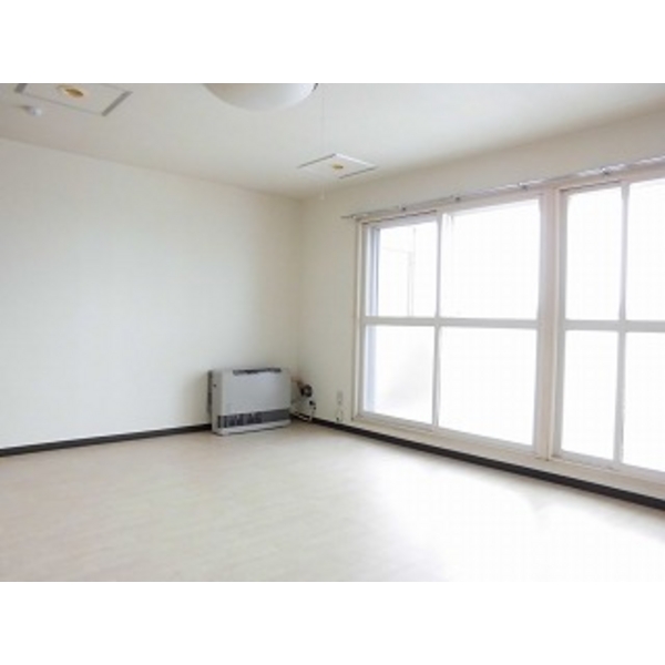 居室・リビング　☆日当たり良好です☆