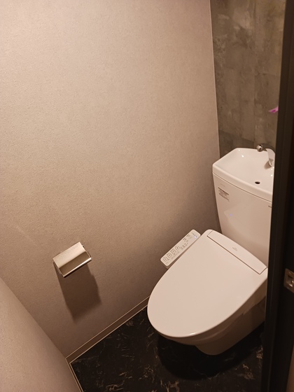 トイレ　※別号室の写真使用