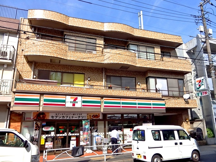 コンビニ　セブンイレブン清水池店（コンビニ）まで237m