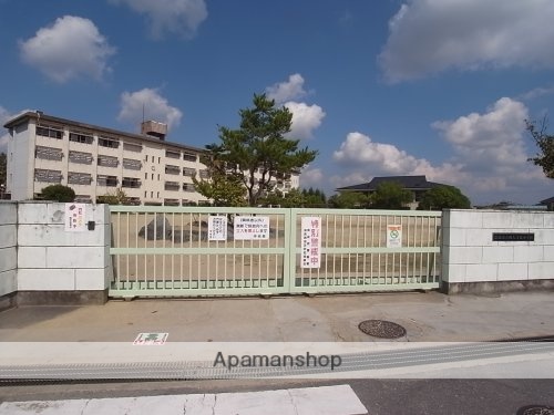 小学校　奈良市立西大寺北小学校（小学校）まで441m