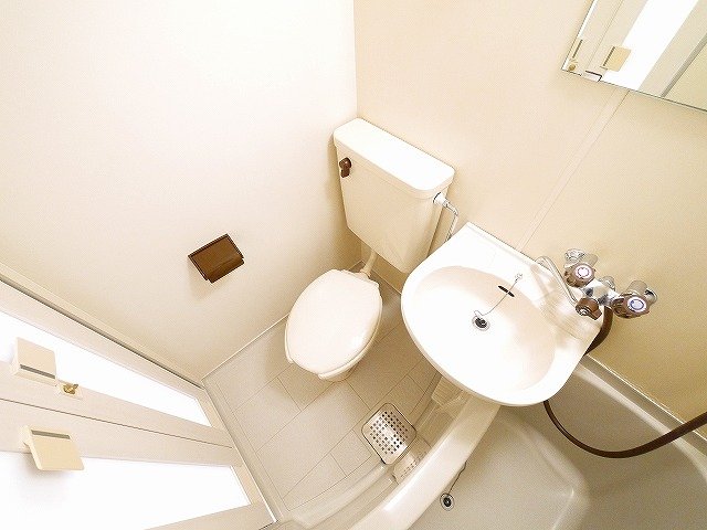 トイレ　トイレもきれいです