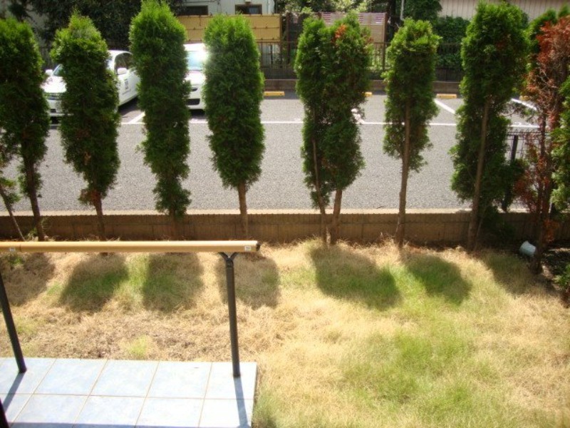 庭　図面と現状に相違がある場合には現状を優先