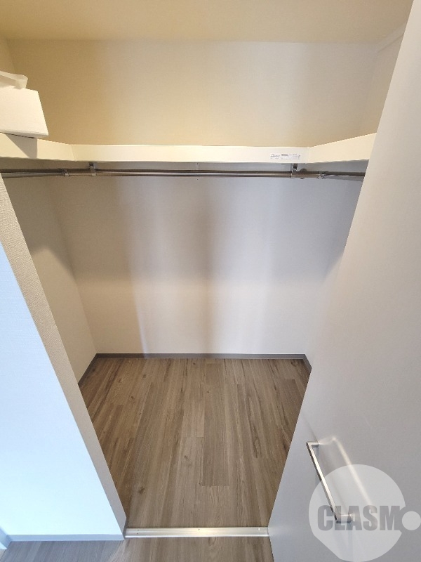 収納　ウォークインクローゼット