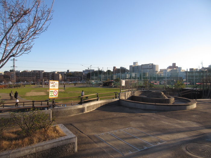 公園　鷺沼ふれあい広場（公園）まで138m