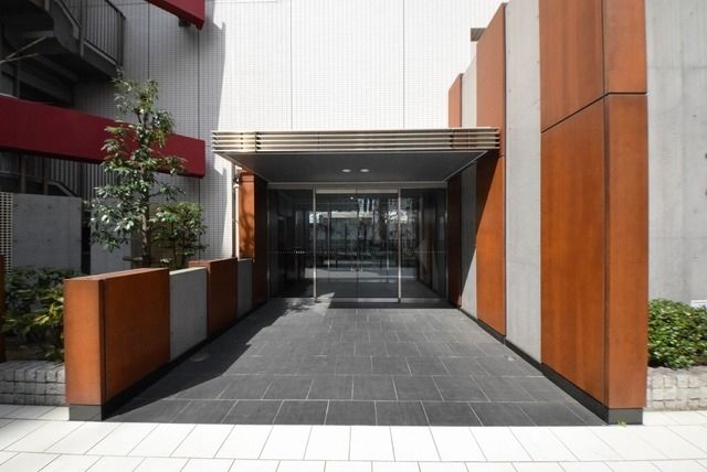 エントランス　タウンハウジングレジデンス事業部　恵比寿店・赤坂店までお問…