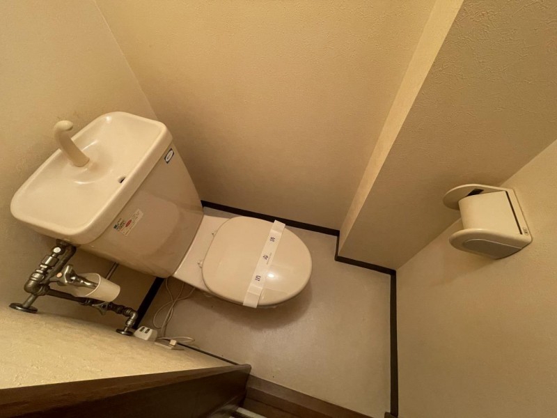 トイレ　トイレ