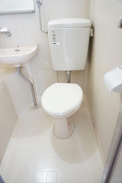 トイレ　トイレ