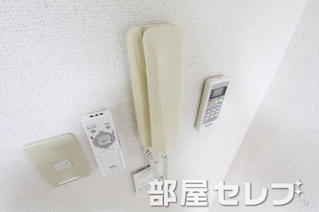 セキュリティ　インターホン。
