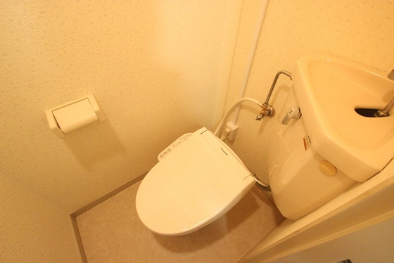 トイレ　２階の写真使用