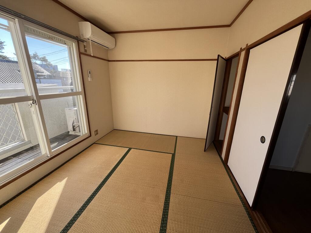 コスモハイム花畑の居間写真