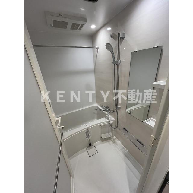 バス・シャワールーム　ゆったり過ごせるお風呂です