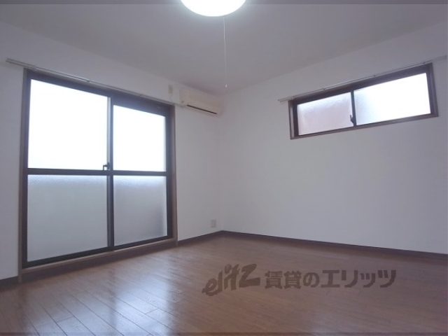 居室・リビング　洋室