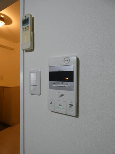 その他設備　TVモニター付インターホン（内装後）