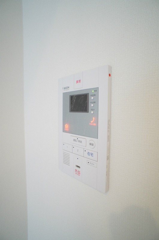 セキュリティ　モニター付きインターホンでセキュリティ安心♪