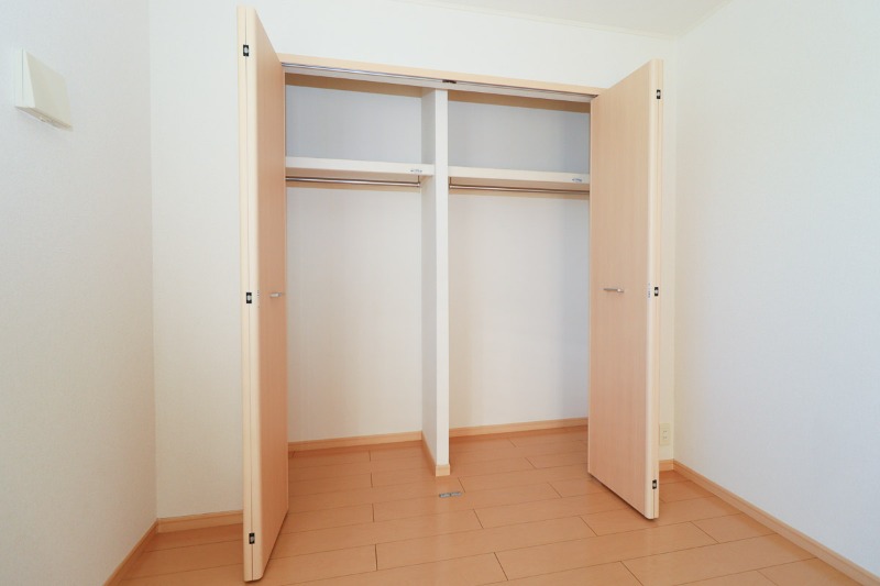 収納　図面と現状に相違がある場合には現状を優先