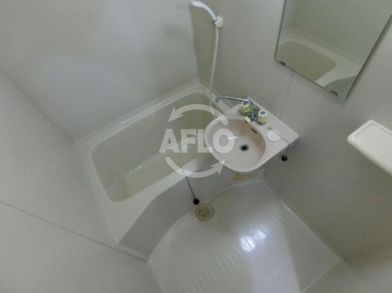 バス・シャワールーム　ロイヤルフェニックス　浴室