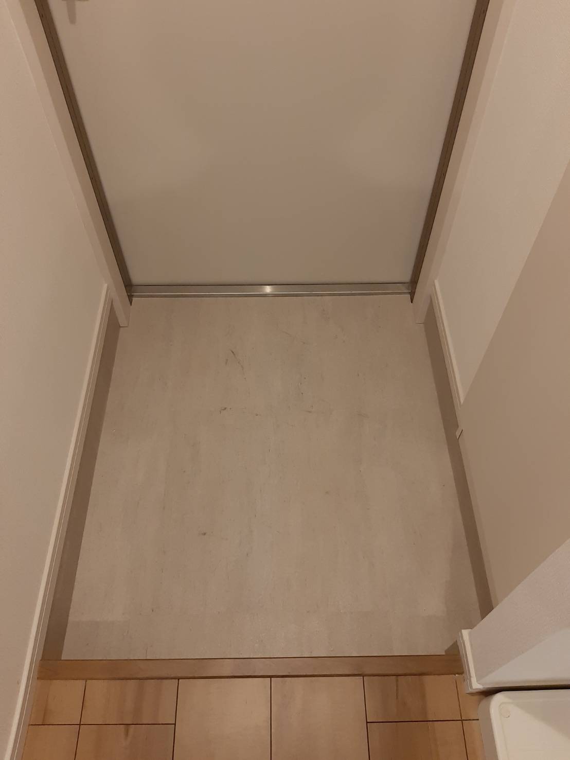 玄関　※同仕様